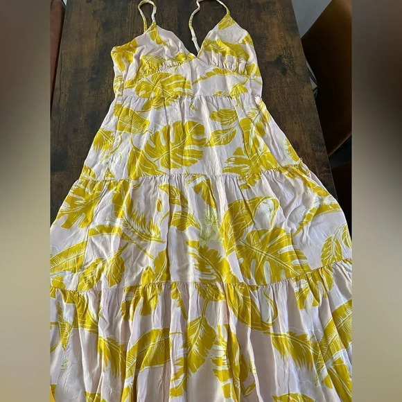 Wild Fable Leaf Print Sleeveless Tiered
Dress - Picture 5 of 11